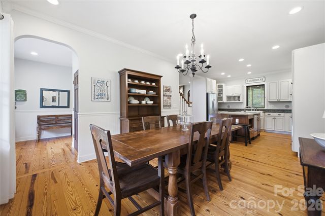 227 Black Bear Cove, Clyde, NC 28721