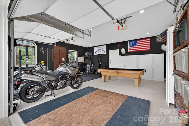 227 Black Bear Cove, Clyde, NC 28721