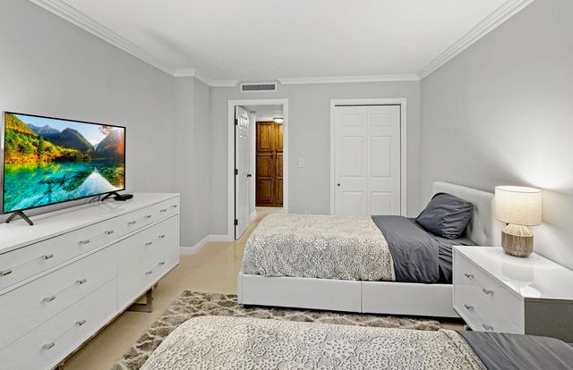 4200 N Ocean Drive 2-506, Singer Island, FL 33404