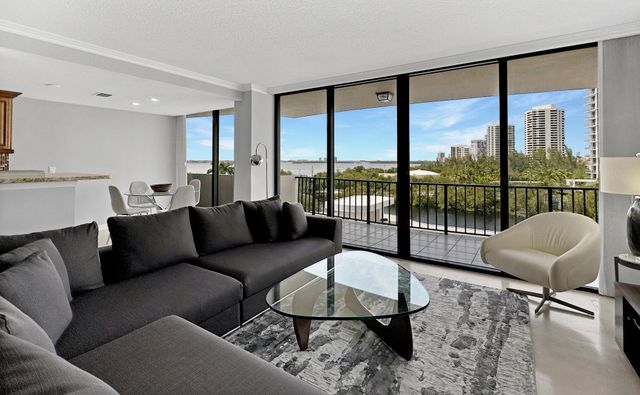 4200 N Ocean Drive 2-506, Singer Island, FL 33404