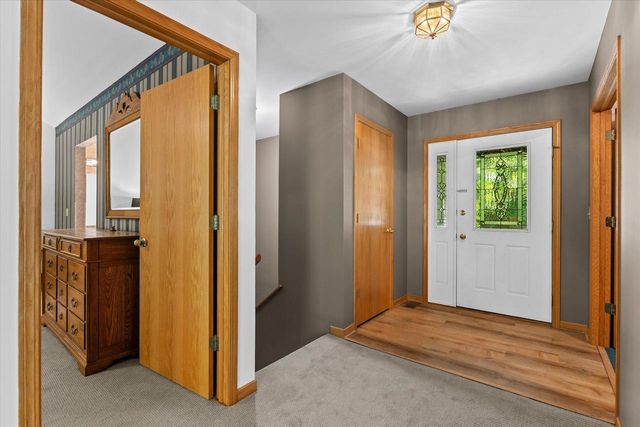 9240 400th AVENUE, Genoa City, WI 53128