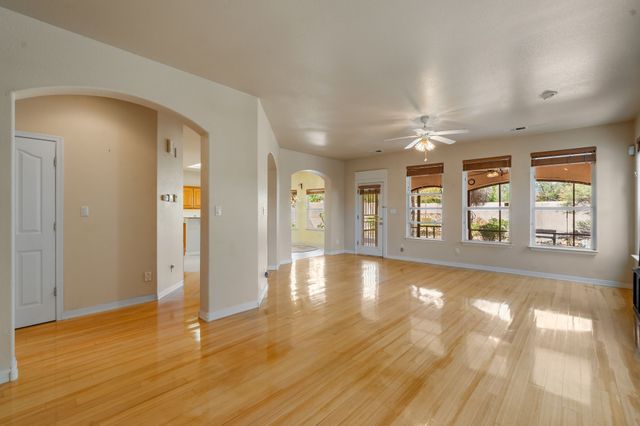 7008 Santa Marisa, Albuquerque, NM 87113