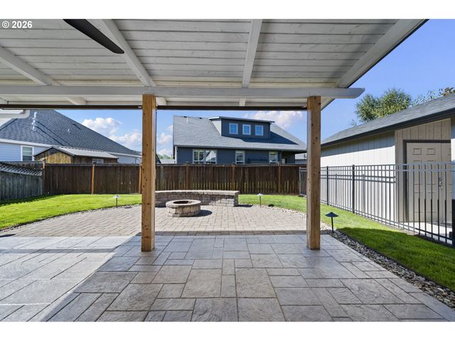 3570 KORBEL St, Eugene, OR 97404