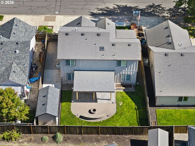 3570 KORBEL St, Eugene, OR 97404