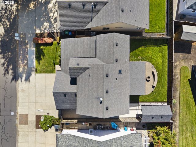 3570 KORBEL St, Eugene, OR 97404