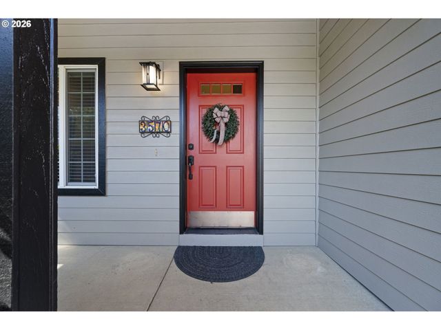 3570 KORBEL St, Eugene, OR 97404