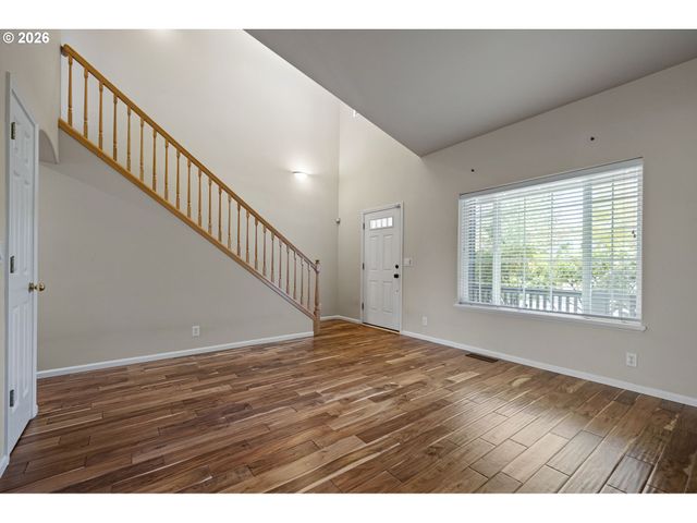 3570 KORBEL St, Eugene, OR 97404