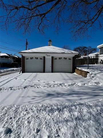 5500 Lindenwood, St Louis, MO 63109