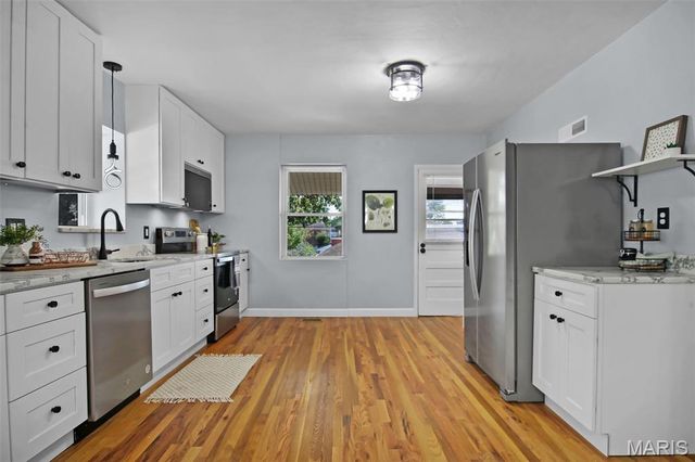 5500 Lindenwood, St Louis, MO 63109