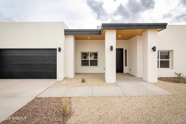 710 Appaji Court, Las Cruces, NM 88005
