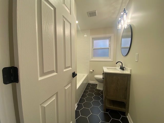 4931 S Knox Avenue, Chicago, IL 60632