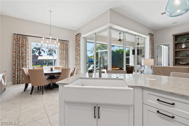 1914 SE 21st ST, Cape Coral, FL 33990