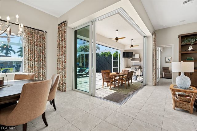 1914 SE 21st ST, Cape Coral, FL 33990