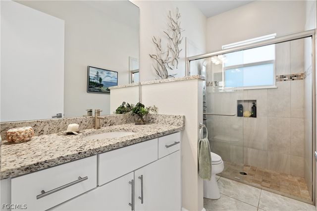 1914 SE 21st ST, Cape Coral, FL 33990