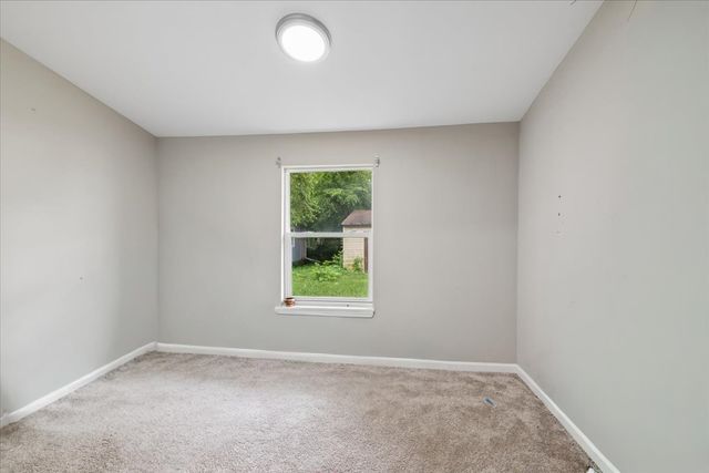 121 Davison Street, Joliet, IL 60433