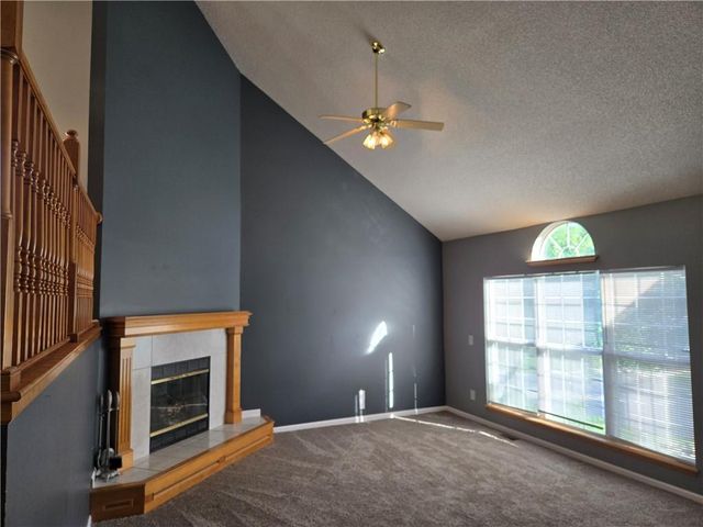 2128 SW British Drive, Lee's Summit, MO 64081