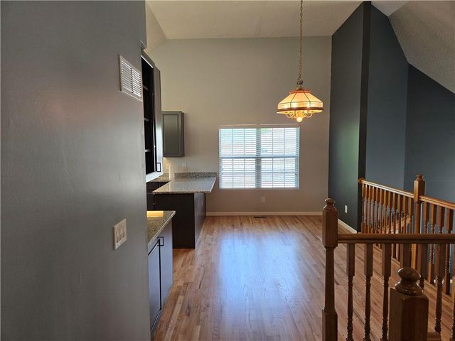 2128 SW British Drive, Lee's Summit, MO 64081