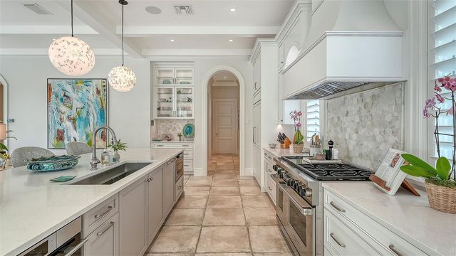 5005 GULF OF MEXICO DRIVE 4, Longboat Key, FL 34228