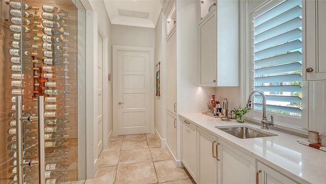 5005 GULF OF MEXICO DRIVE 4, Longboat Key, FL 34228