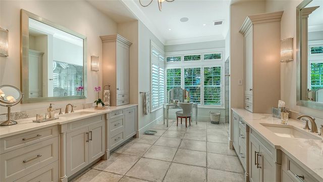 5005 GULF OF MEXICO DRIVE 4, Longboat Key, FL 34228