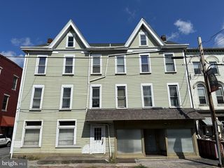 513-515 PENN ST, Huntingdon, PA 16652