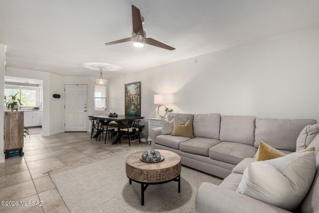 7255 E Snyder Rd Unit 6204, Tucson, AZ 85750