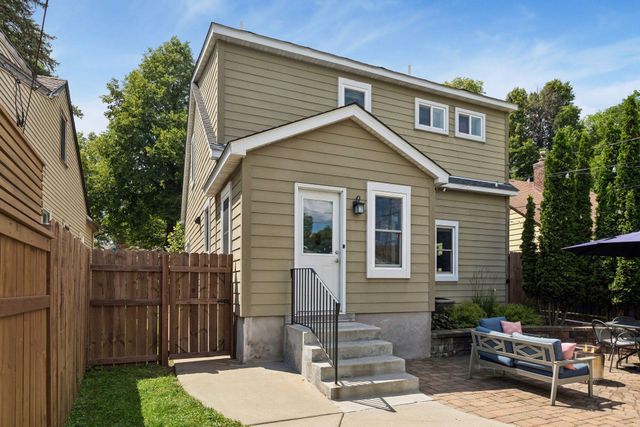 3207 Cleveland Street NE, Minneapolis, MN 55418