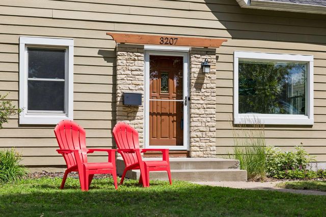 3207 Cleveland Street NE, Minneapolis, MN 55418