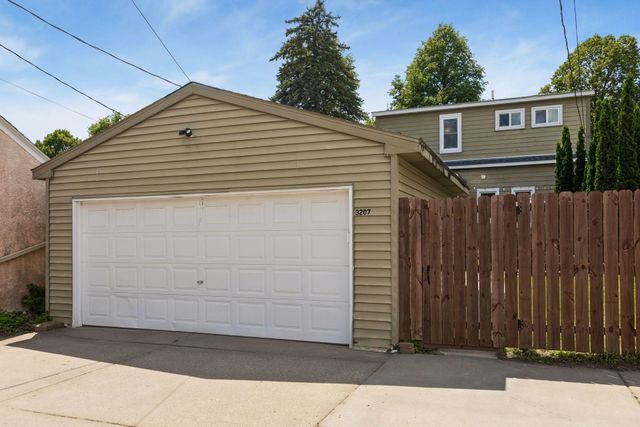3207 Cleveland Street NE, Minneapolis, MN 55418