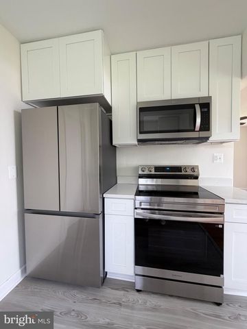 1447 F ST, Woodbridge, VA 22191