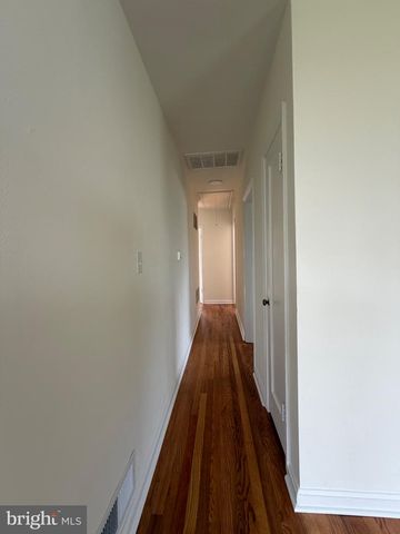 1447 F ST, Woodbridge, VA 22191