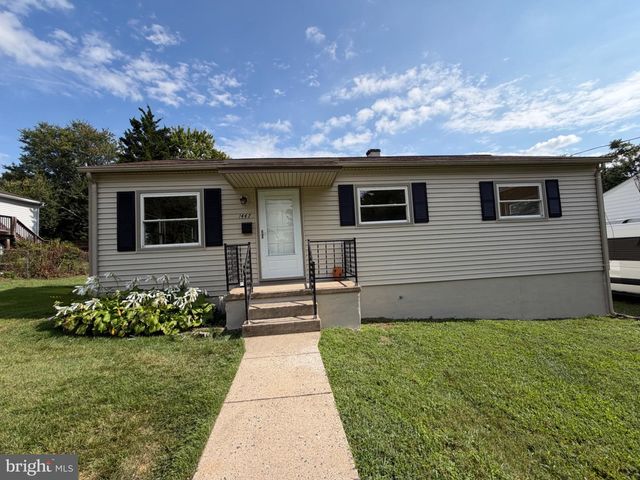 1447 F ST, Woodbridge, VA 22191