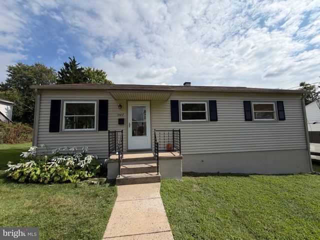1447 F ST, Woodbridge, VA 22191