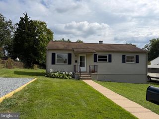 1447 F ST, Woodbridge, VA 22191