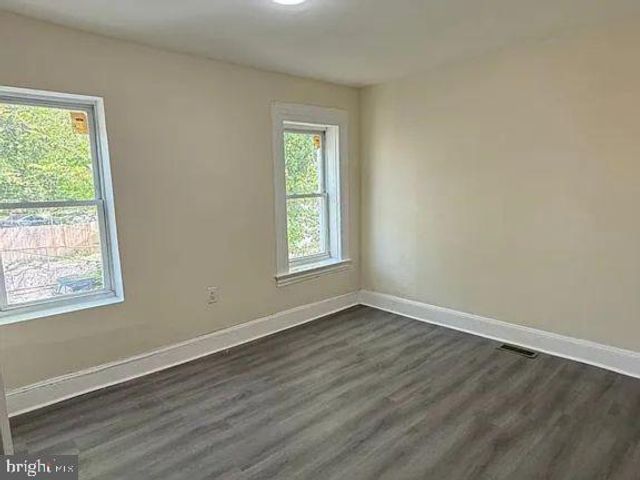 510 N HERMITAGE AVE, Trenton, NJ 08618