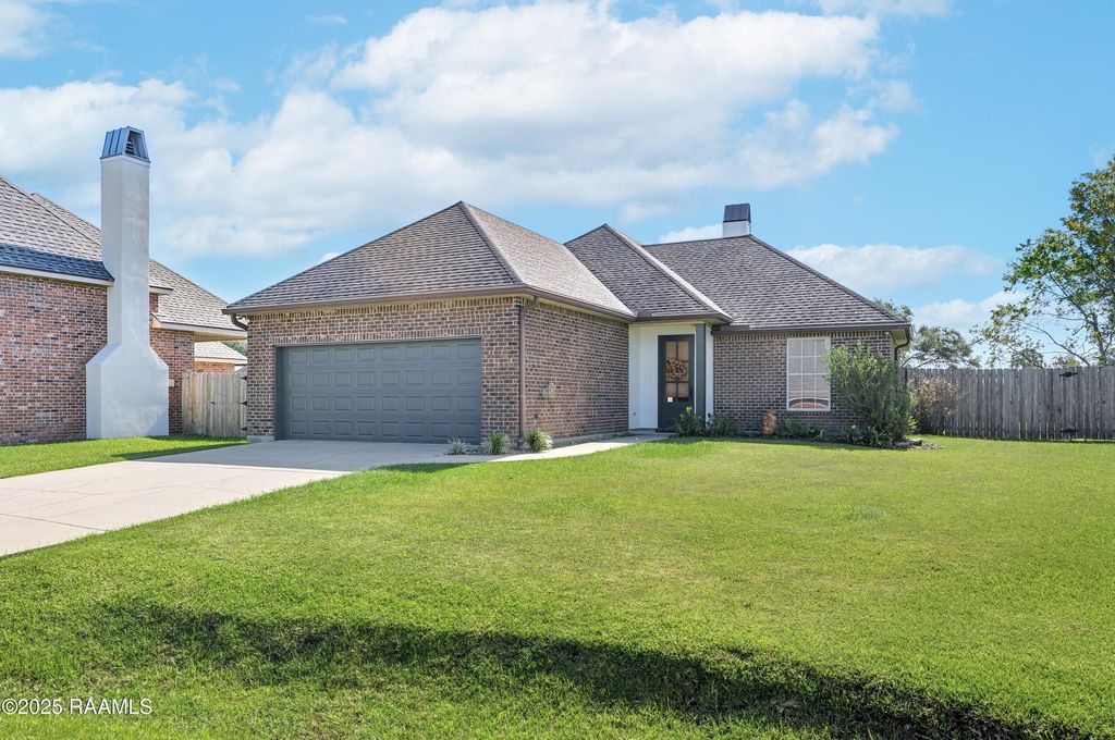224 Bald Eagle Drive, Lafayette, LA 70508
