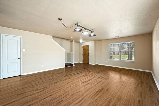 15822 Kings Cypress Lane, Cypress, TX 77429