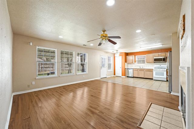 15822 Kings Cypress Lane, Cypress, TX 77429