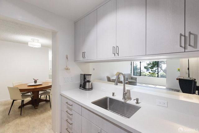 65 Ora Way 103C, San Francisco, CA 94131
