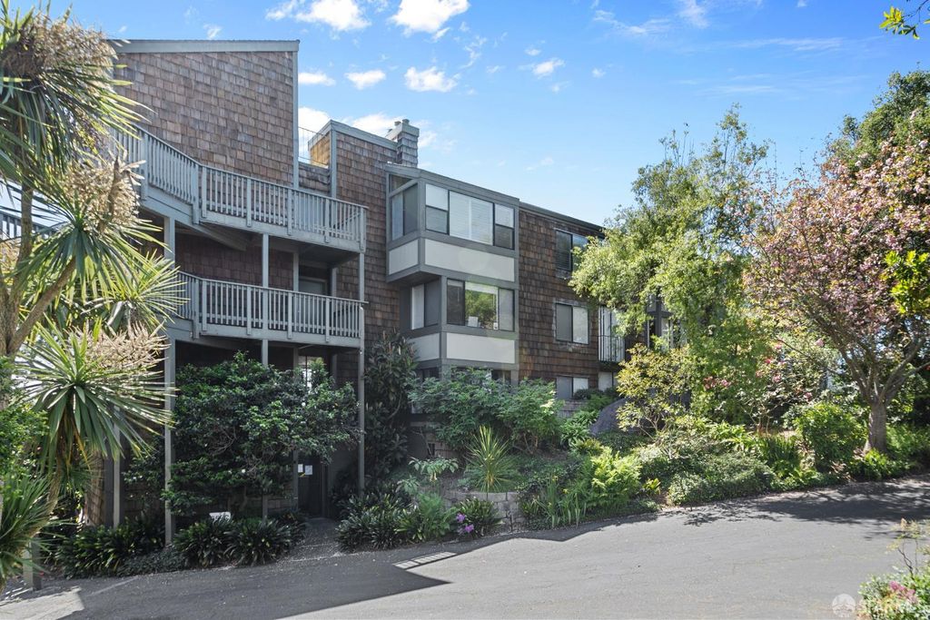 65 Ora Way 103C, San Francisco, CA 94131
