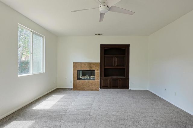 1046 Strawberry Creek Rd, Chula Vista, CA 91913