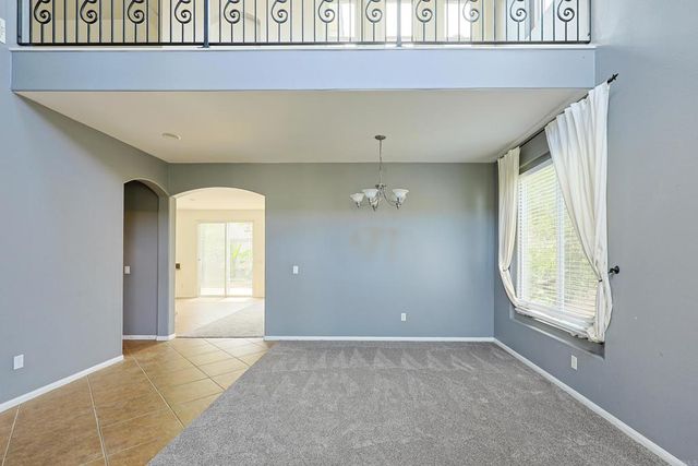 1046 Strawberry Creek Rd, Chula Vista, CA 91913
