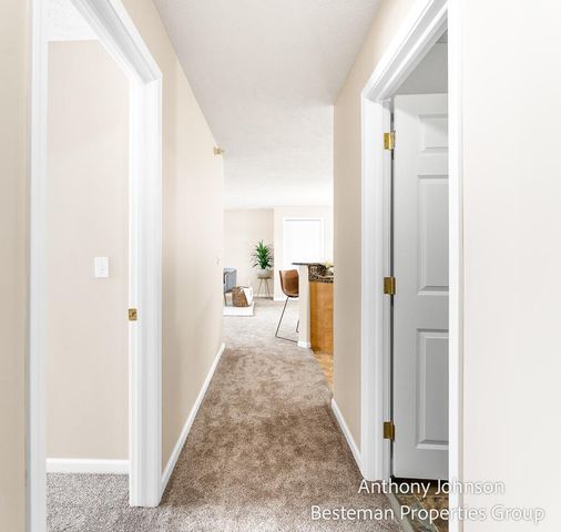 5827 Crosswinds Drive 22, Norton Shores City, MI 49444