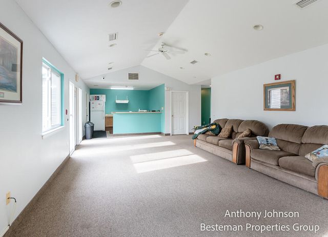 5827 Crosswinds Drive 22, Norton Shores City, MI 49444