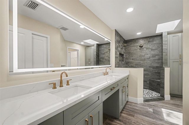 1130 MISTI COURT, Venice, FL 34293