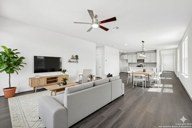 6039 Calgary Park, San Antonio, TX 78233