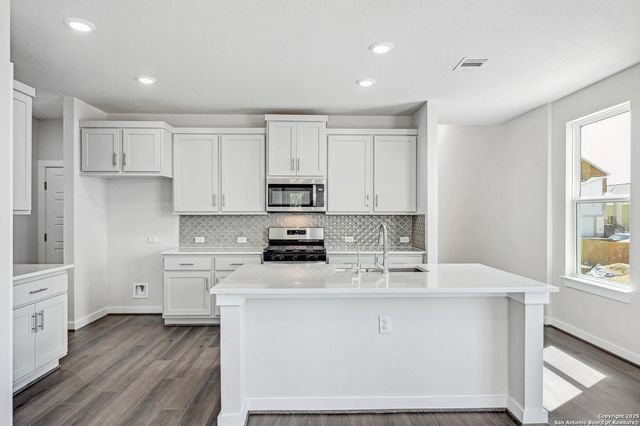 6039 Calgary Park, San Antonio, TX 78233