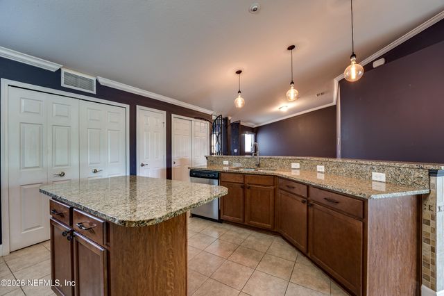 6631 SHADED ROCK Court 22D, Jacksonville, FL 32258