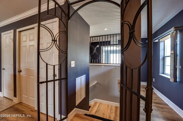 6631 SHADED ROCK Court 22D, Jacksonville, FL 32258