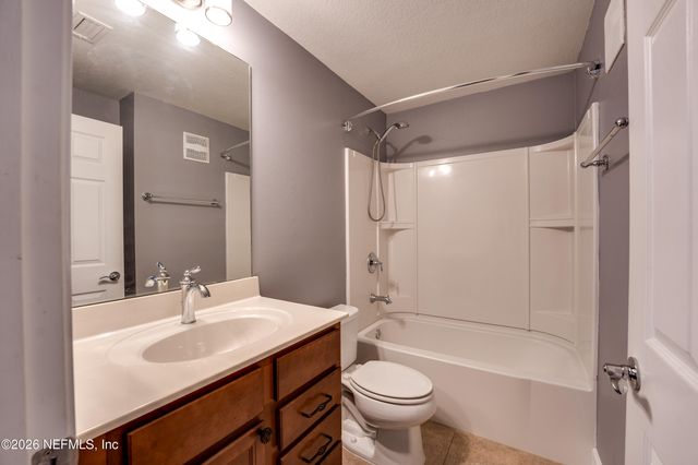 6631 SHADED ROCK Court 22D, Jacksonville, FL 32258